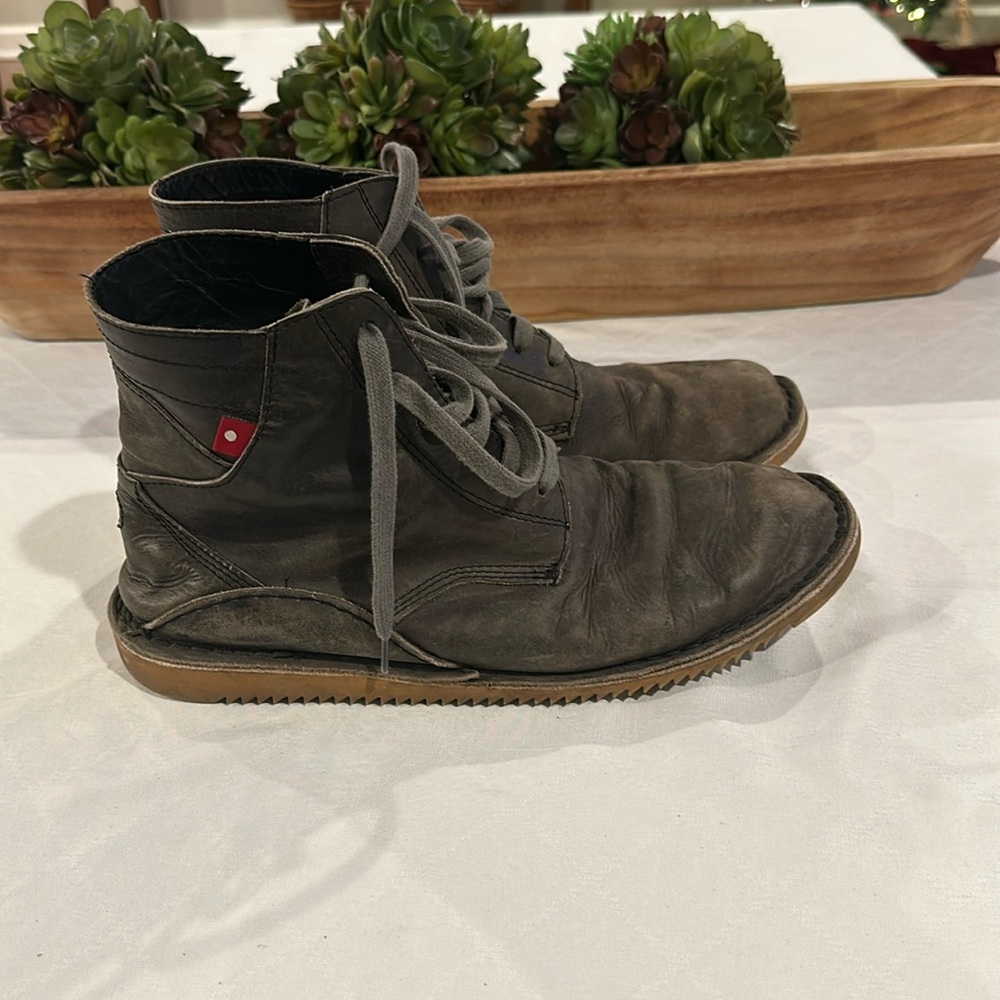 Men's Gray Leather Boots